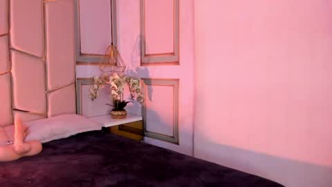 Angel  online show from April 2026 10:01:02 AM