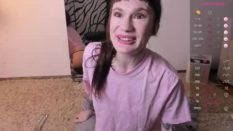 Snapshot of angela_fog chatting on February 2025 12:49:02 AM angela_fog online show from February 2025 12:49:02 AM