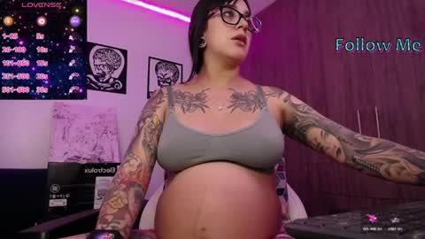 Angela online show from April 2026 12:22:02 AM