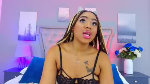 Angela Roberts online show from November 2025 04:22:02 AM