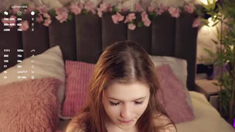 Snapshot of angelabalay chatting on May 2026 01:51:02 PM Mary online show from May 2026 01:51:02 PM