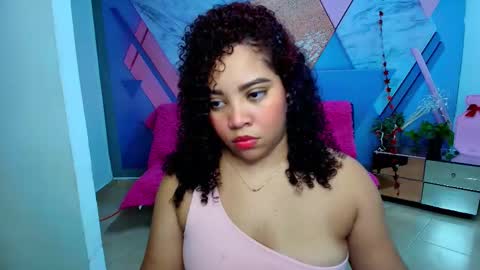 Snapshot of angelacoffee chatting on February 2025 03:58:02 AM Angela online show from February 2025 03:58:02 AM