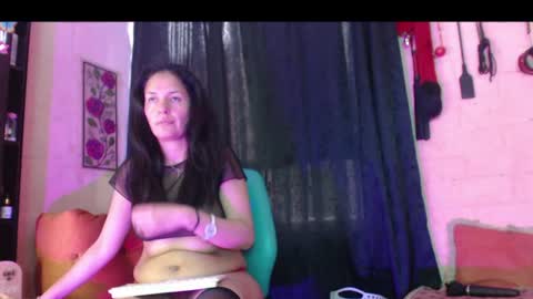 Angela online show from June 2026 09:26:02 PM