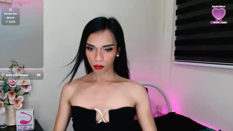 SENORITA online show from October 2025 03:43:01 PM