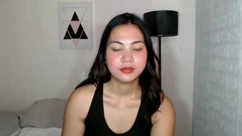 Snapshot of angelavida chatting on September 2025 02:56:02 AM angel- i am new here please do understand that i only get naked on private room thank you online show from September 2025 02:56:02 AM