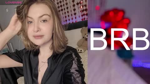 Snapshot of angelawallace chatting on February 2025 11:17:02 AM angelawallace online show from February 2025 11:17:02 AM