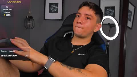 Snapshot of angelbell19 chatting on February 2025 10:43:02 PM angelbell19 online show from February 2025 10:43:02 PM