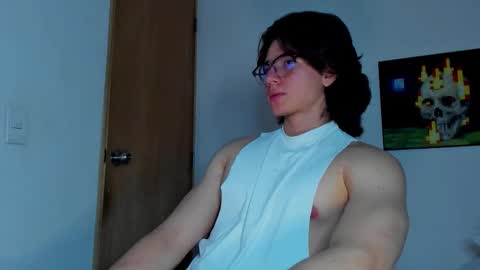 Angel Bennet online show from November 2025 10:41:01 PM