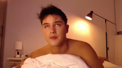 Angel online show from November 2025 12:24:01 AM