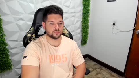 Snapshot of angelcute3 chatting on February 2025 01:22:01 AM angel online show from February 2025 01:22:01 AM