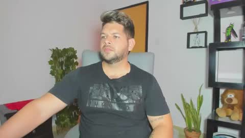 Snapshot of angelcute3 chatting on October 2025 04:05:01 PM angel online show from October 2025 04:05:01 PM