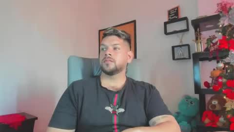 angel online show from November 2025 03:10:02 PM