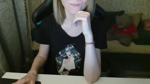 AngelCute32 online show from November 2025 03:33:02 PM