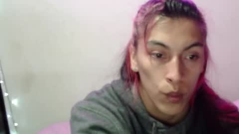 angele online show from January 2025 02:40:01 AM