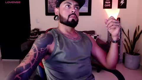 Snapshot of angelfade666 chatting on June 2026 05:32:02 AM Miguel Angel online show from June 2026 05:32:02 AM
