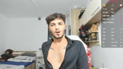 Frankie  online show from October 2025 11:49:02 PM