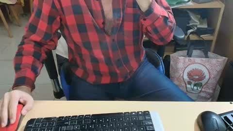 angelgarcia269 online show from May 2026 01:35:07 AM