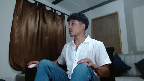 Snapshot of angelhil chatting on June 2026 02:24:02 AM Angel of littlebandido online show from June 2026 02:24:02 AM