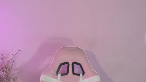 Carolina online show from February 2025 12:09:01 AM