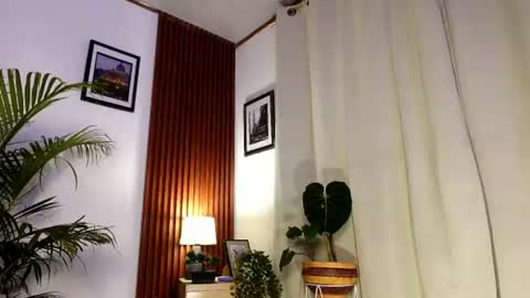 Snapshot of angeli_sexi chatting on July 2026 04:19:01 AM Carolina online show from July 2026 04:19:01 AM