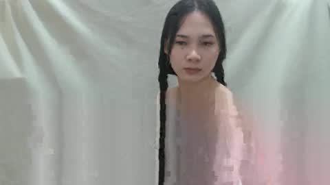 angelic_kristinex online show from November 2025 04:27:01 AM