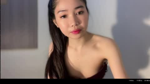 Snapshot of angelic_slutt chatting on June 2026 11:31:01 AM angelic_slutt online show from June 2026 11:31:01 AM