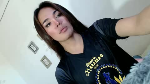 Snapshot of angelic_slutxx chatting on December 2024 03:15:02 AM Yhanna online show from December 2024 03:15:02 AM