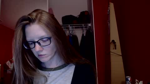 Snapshot of angelicangel3 chatting on March 2025 06:39:02 AM AngelicAngel online show from March 2025 06:39:02 AM