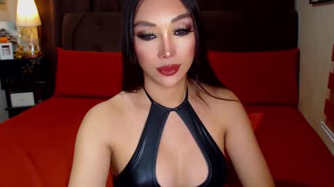 MS. AMALIA online show from March 2025 12:59:02 PM