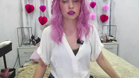 Snapshot of angelika_rouge chatting on July 2026 05:34:01 PM Angelika Rouge online show from July 2026 05:34:01 PM