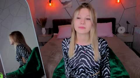 Angelina online show from April 2026 01:14:01 AM