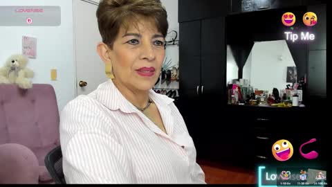 Angelina online show from November 2025 12:54:01 AM