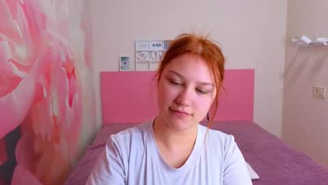 AngelinaLow online show from March 2026 12:43:01 PM