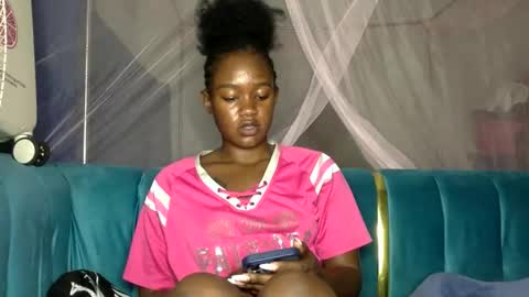 angelkyla online show from November 2025 08:35:02 AM