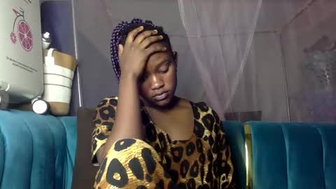 angelkyla online show from December 2025 02:22:02 PM