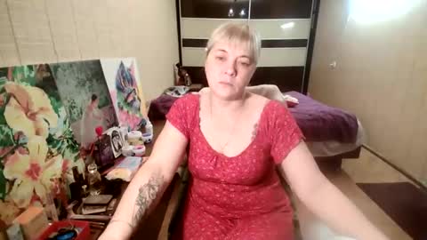 Snapshot of angelleah chatting on November 2025 06:10:02 PM angelleah online show from November 2025 06:10:02 PM