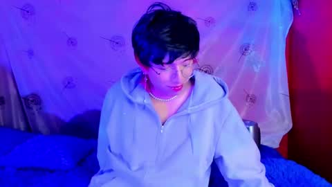 Snapshot of angellonfire chatting on February 2025 09:15:01 AM Angel  online show from February 2025 09:15:01 AM