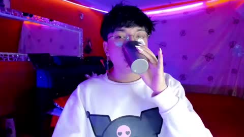 Snapshot of angellonfire chatting on September 2025 01:50:01 AM Angel  online show from September 2025 01:50:01 AM