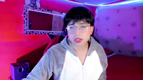 Snapshot of angellonfire chatting on September 2025 12:59:02 AM Angel  online show from September 2025 12:59:02 AM