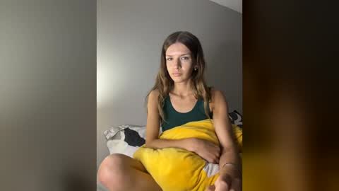 angelmae2947 online show from May 2026 05:57:02 AM