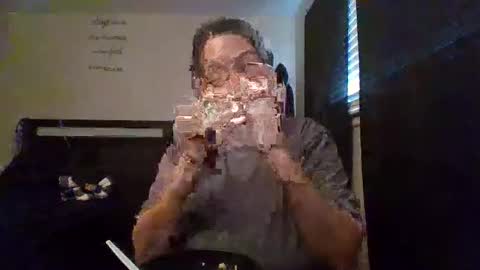 Angel Marie online show from November 2025 06:39:01 PM