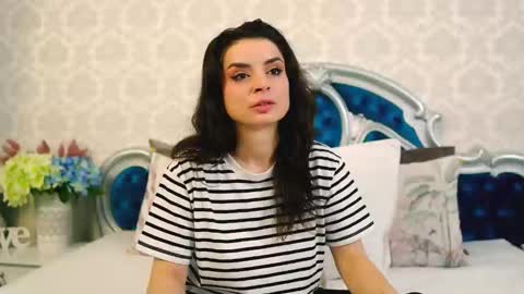 Snapshot of angelmarryy chatting on May 2026 05:45:02 AM Natalia online show from May 2026 05:45:02 AM