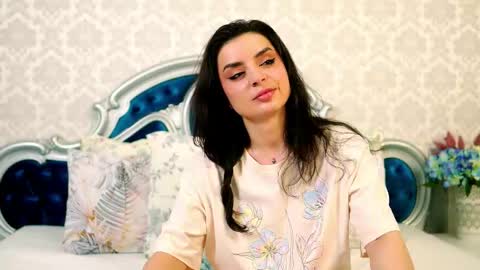 Snapshot of angelmarryy chatting on May 2026 06:54:02 AM Natalia online show from May 2026 06:54:02 AM