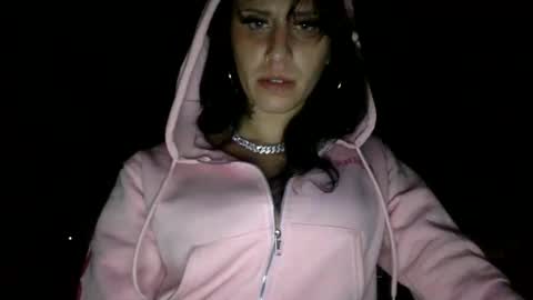 Angel online show from September 2025 01:40:02 AM