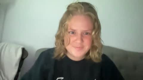 Angel of Light online show from November 2025 01:10:02 PM