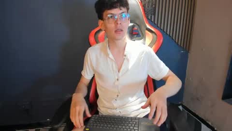 angelo online show from June 2026 08:35:01 PM