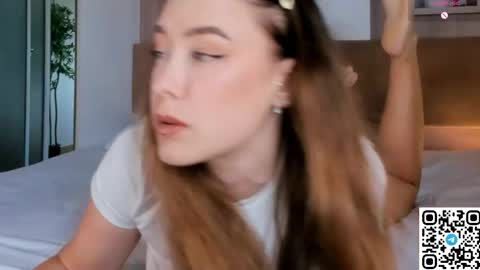 Snapshot of angelpaull chatting on May 2026 07:03:02 AM Angel online show from May 2026 07:03:02 AM