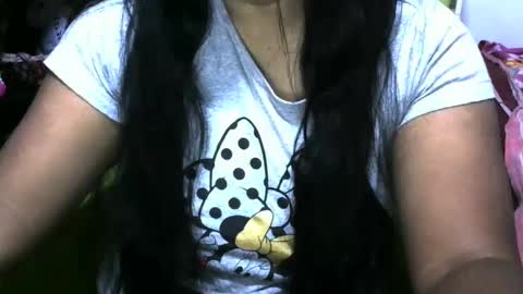 Snapshot of angelpriya555 chatting on December 2024 06:12:01 PM angelpriya555 online show from December 2024 06:12:01 PM