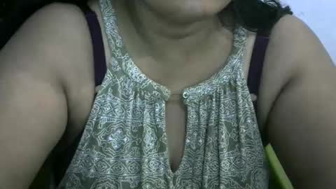 Snapshot of angelpriya555 chatting on October 2025 05:32:02 PM angelpriya555 online show from October 2025 05:32:02 PM