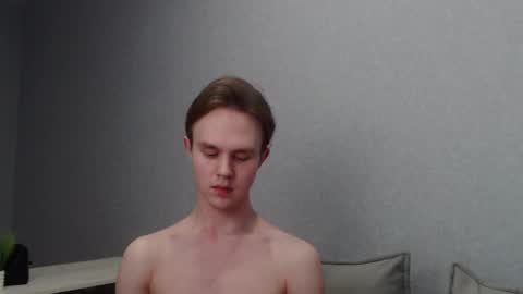 Angel online show from February 2025 09:16:02 PM